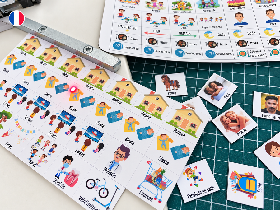 Atelier Educréa LAB : planche en cours de découpe et magnets personnalisés, fabriqués en France.
